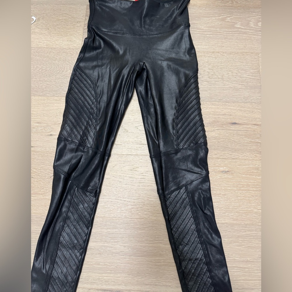 Spanx Moto Leggings Black Faux Leather LIKE NEW